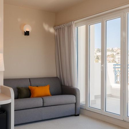 Yelo Promenade Powered By Sonder Hotel Nisa Exterior foto