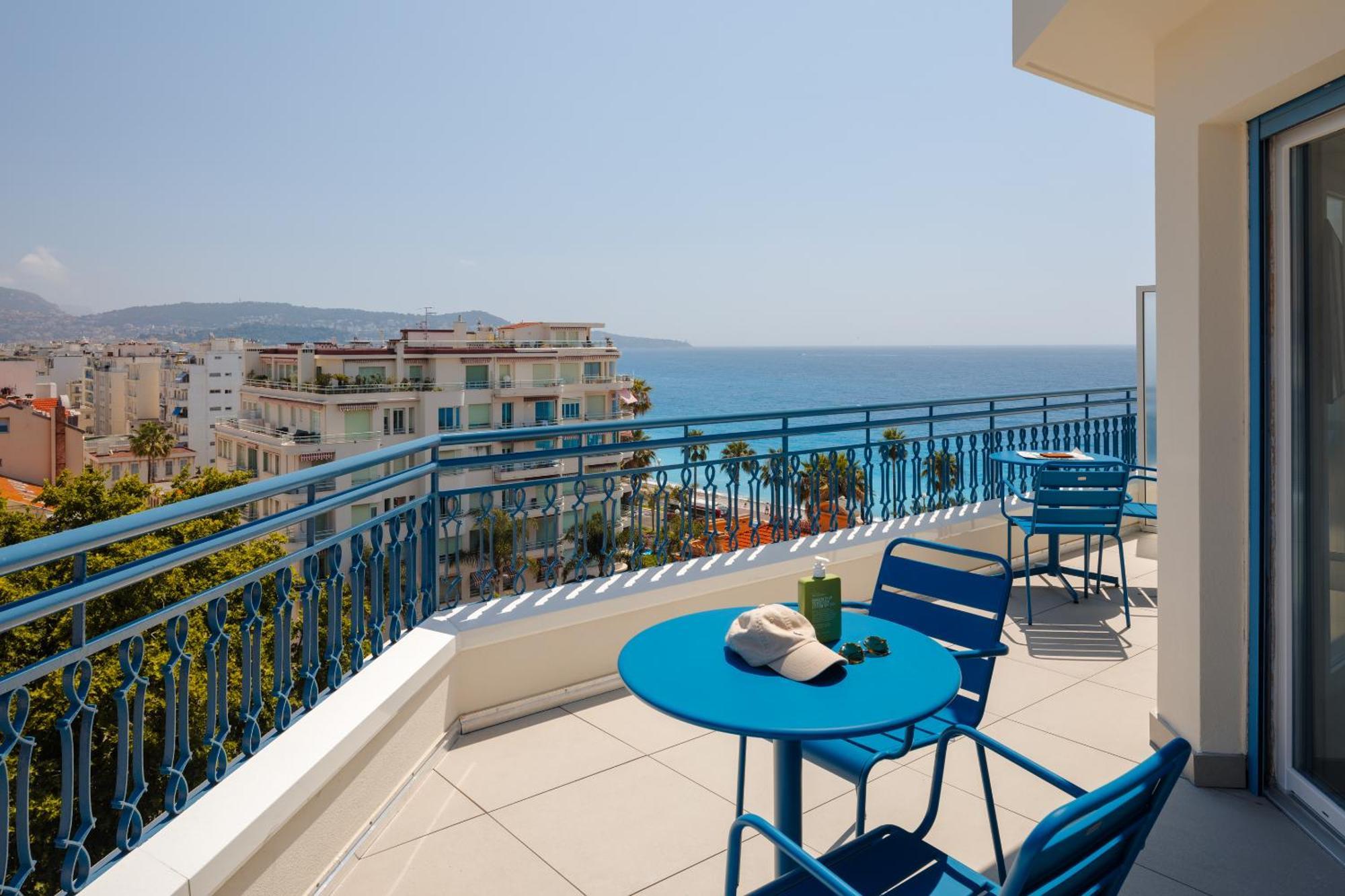 Yelo Promenade Powered By Sonder Hotel Nisa Exterior foto